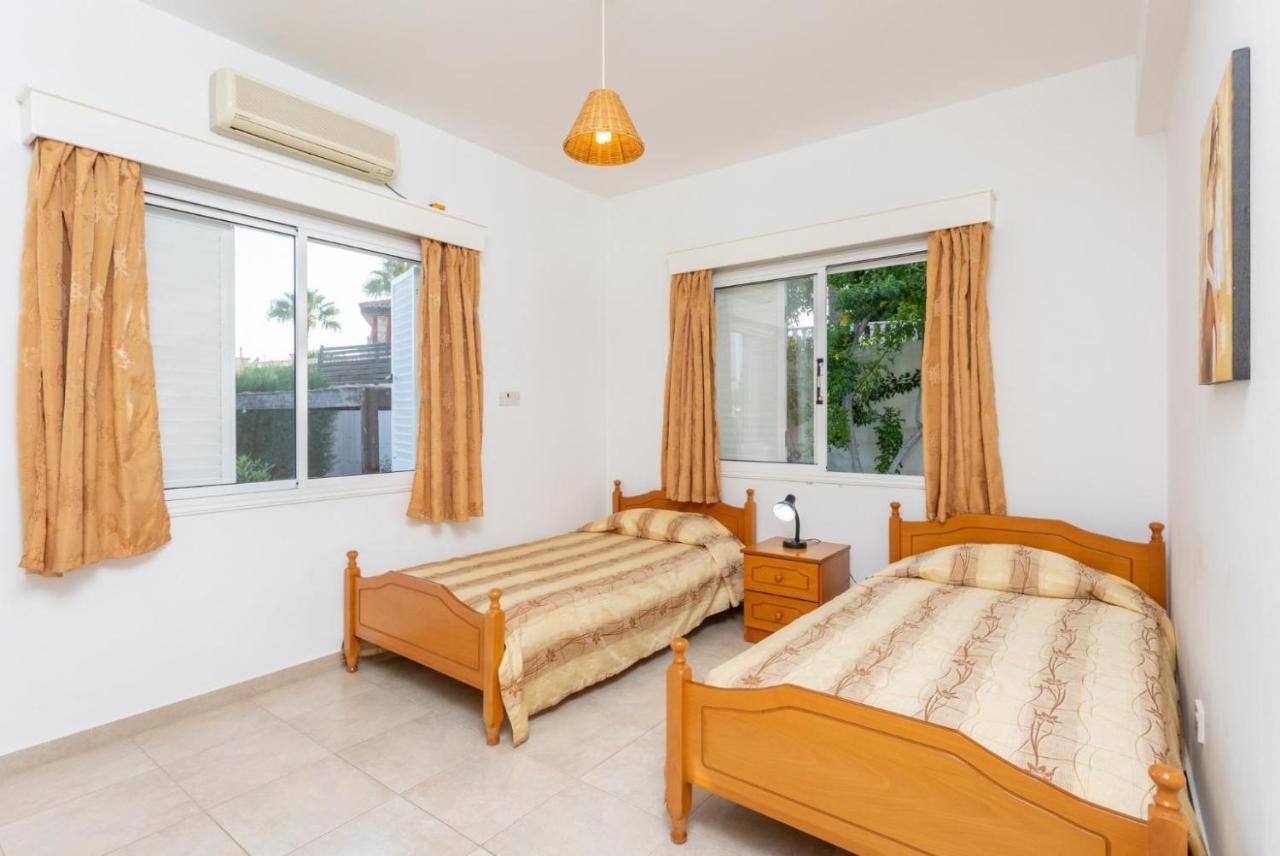 Villa Lela Pente Peyia Esterno foto